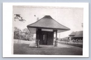 J95/ Hershey Pennsylvania RPPC Postcard c1950s Railroad Depot Station 26