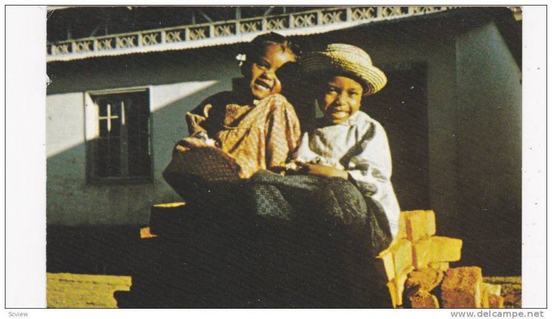 Enfants Malgaches , Quebec , Canada , PU-1960