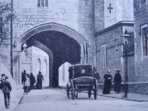 Leicester THE MAGAZINE Old Gateway c1905 Postcard