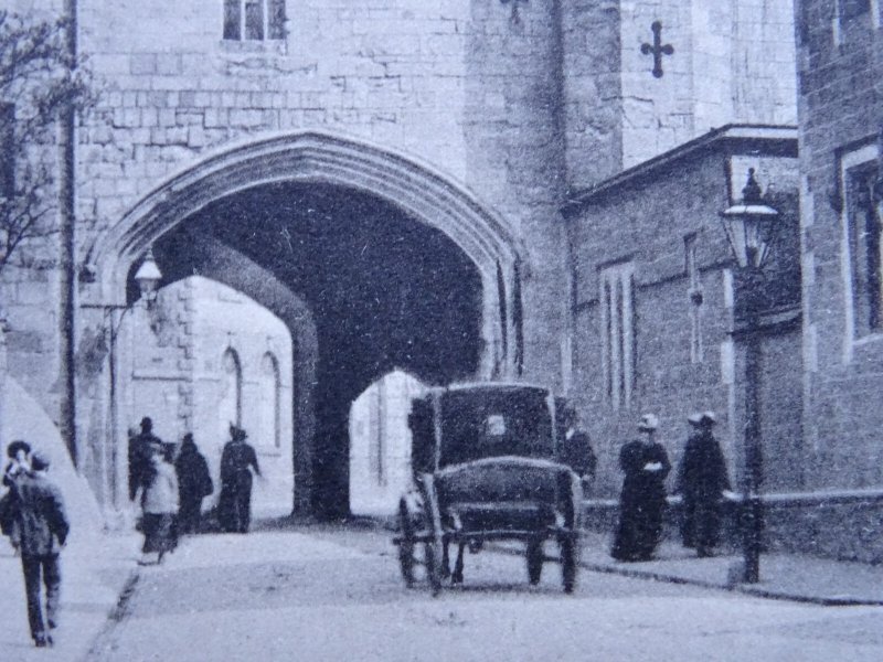 Leicester THE MAGAZINE Old Gateway c1905 Postcard