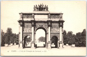 VINTAGE POSTCARD CAROUSEL AROUND THE ARC DU TRIOMPHE PARIS FRANCE c. 1900s