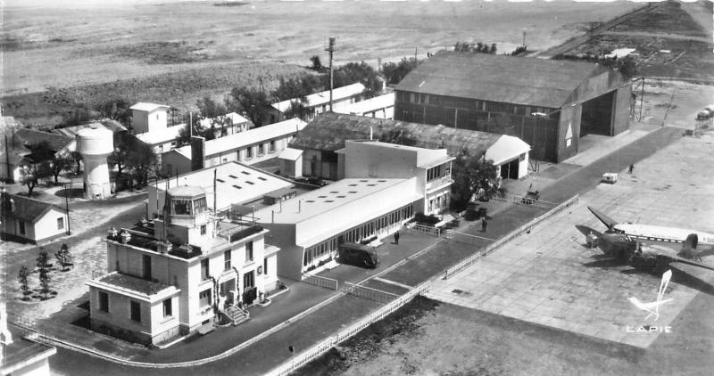 B57731 L`Aerodrome de Perpignan 12x6cm plane avions airport  aeroport