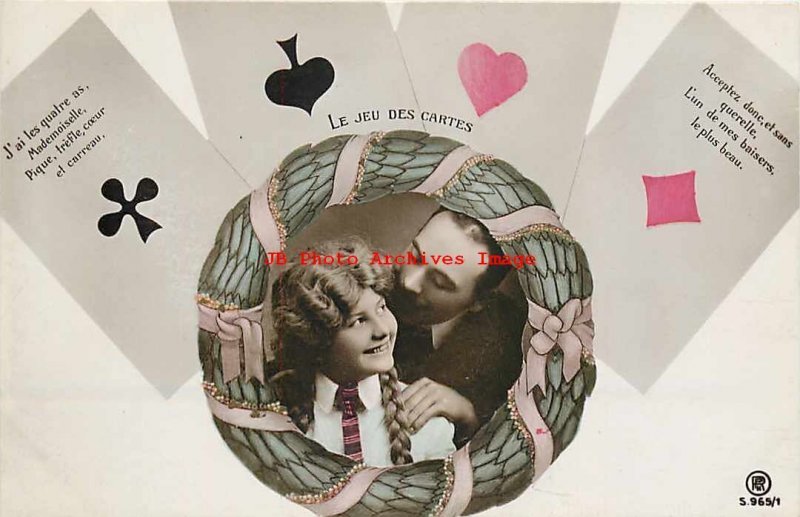 Romance, Tinted RPPC, Couple inside Circle Frame, Le Jeu Des Cartes