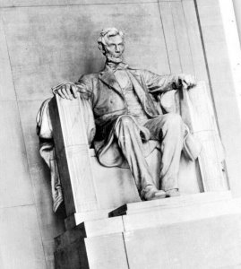 Rppc Vtg Postcard Real Photo Statue In Lincoln Memorial Washington DC