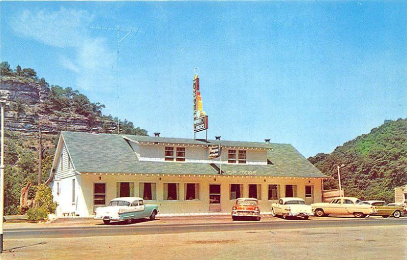 Lexington KY Marie & Dicks Riverview Drive-In Restaurant Old Cars Postcard