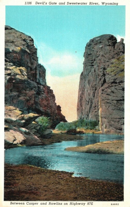 Vintage Postcard Devil's Gate And Sweetwater River Casper And Rawlins Wyoming WY 