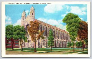 Postcard Queen of the Rosary Cathedral Church along the Street Toledo Ohio OH