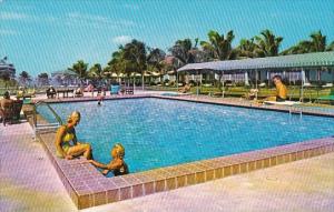 Florida Islamorada Swimming Pool Plantation Yacht Harbor Resort In The Florid...