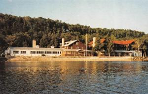 EGG HARBOR, WI  Wisconsin    ALPINE GOLF RESORT-Main Lodge    Roadside Postcard