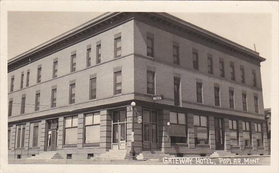 Montana Poplar Gateway Hotel Real Photo 1955