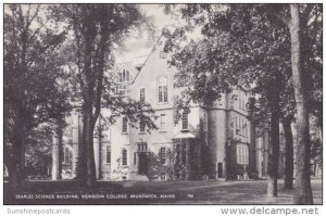 Searles Science Building Bowdoin College Brunswick Maine