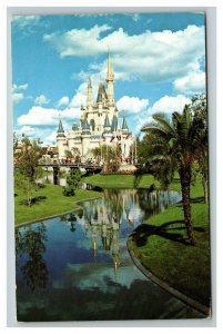 Vintage 1980's Postcard Walt Disney World Cinderella Castle Fantasyland