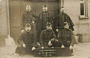 France Souvenir de la guerri 1914 Military Soldiers Cancel Real Photo Postcard