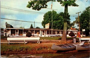 View of Canoe Club at Edinboro Lake, PA Vintage Postcard T69