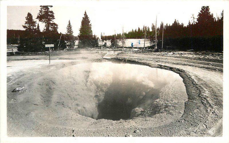 1940s Morning Glory Pool Yellowstone Park Wyoming RPPC real photo 2610