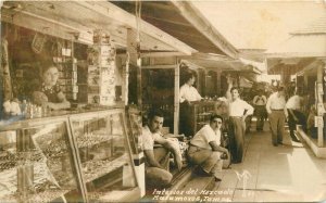 1940a Mexico Interior Del Mercado #69 RPPC Photo Postcard 22-11762