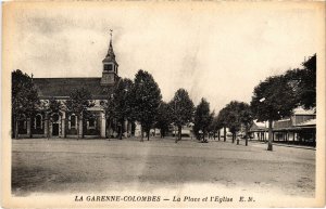CPA La Garenne Colombes La Place et l'Eglise (1314483)