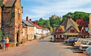 DUNSTER SOMERSET UK~HIGH STREET YARN MARKET-CASTLE-WOMEN TAKING PHOTOS POSTCARD