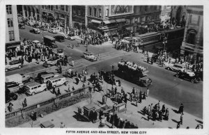 RPPC FIFTH AVENUE & 42ND STREET NEW YORK CITY CZECH REP REAL PHOTO POSTCARD 1938