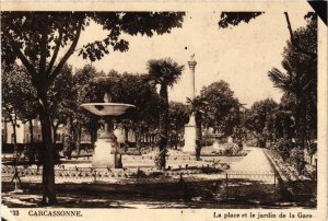 CPA Carcassonne La place et le jardin de la Gare FRANCE (1012853)