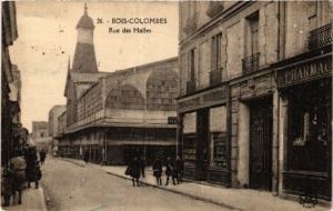 CPA BOIS-COLOMBES Rue des Halles (413583)