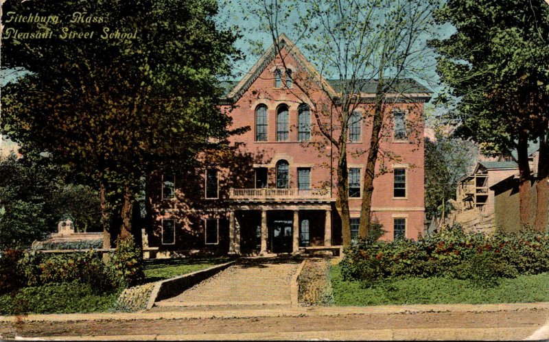 Massachusetts Fitchburg Pleasant Street School 1910