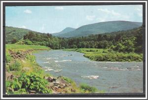 New York, Saugerties Scenery on Route 28 - [NY-231]