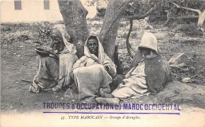 B84776 morocco groupe d aveugles   folklore types beggars africa