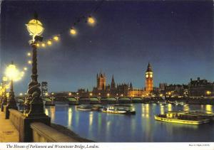 BR90880 the houses of parliament and westminster bridge london ship bateaux  uk