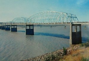 South Dakota's Largest Bridge In Chamberlin Chrome Vintage Postcard