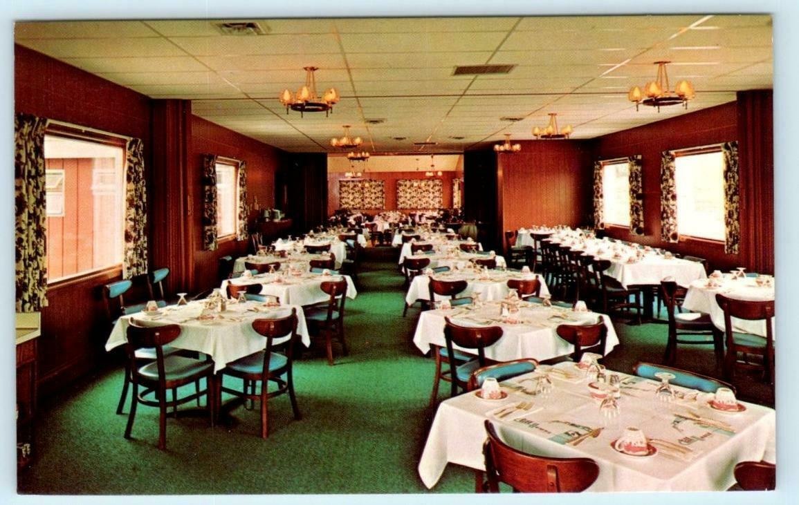DECORAH, Iowa IA Roadside CLIFF HOUSE MOTEL Restaurant Interior 1960s