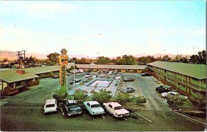 El Capitan Lodge Hawthorne Nevada Old Cars Postcard 1960s