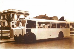 Postcard Transport history Romania Bucharest autobuz renault lascar catargiu