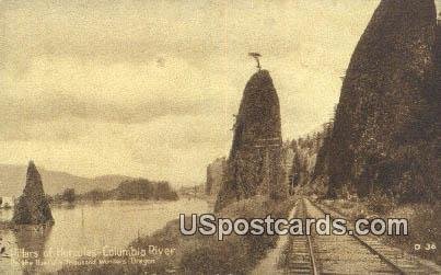 Pitlars of Hercules - Columbia River, Oregon