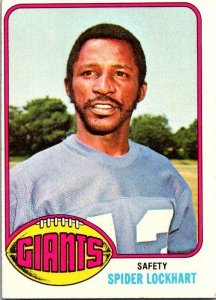 1976 Topps Football Card Spider Lockhart New York Giants sk4383