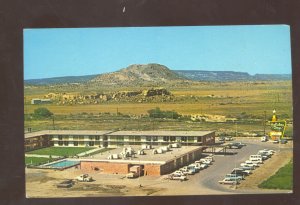 GALLUP NEW MEXICO ROUTE 66 HOLIDAY INN MOTEL OLD CARS ADVERTISING POSTCARD NM