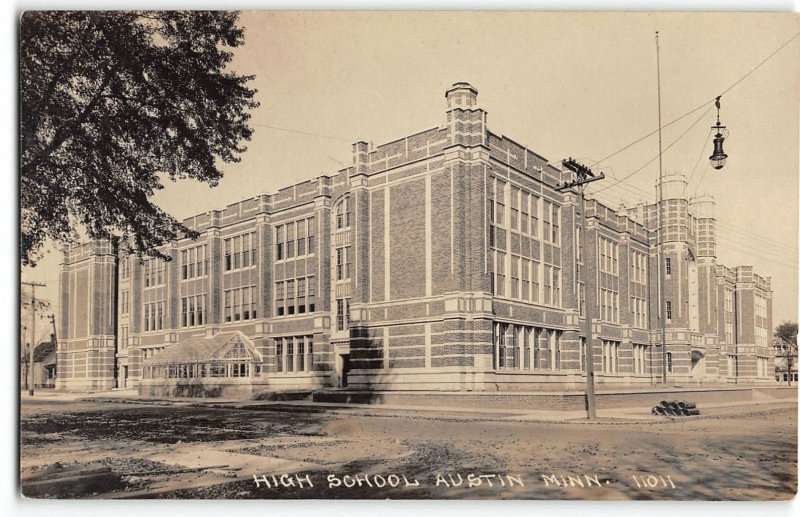 RPPC High School, Austin, Minnesota Mower County 1910s Vintage Photo Postcard