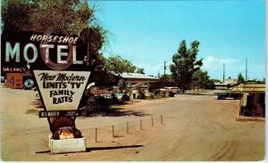 PHOENIX, AZ Arizona   HORSESHOE  MOTEL   c1950s Cars  Roadside  Postcard