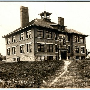 c1910 Stratford, Wis RPPC High School Brick Building Nice & Sharp Real Photo A21