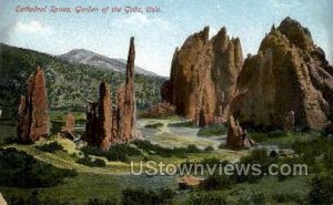 Cathedral Spires Garden of the Gods - Colorado Springs , Colorado CO