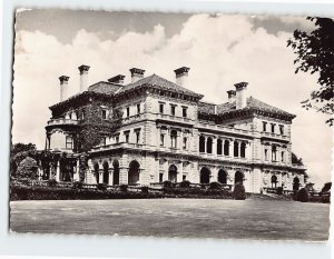 Postcard The Breakers Cornelius Vanderbilt Residence, Newport, Rhode Island