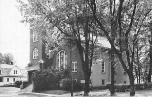 CHILTON, WI Wisconsin  TRINITY PRESBYTERIAN CHURCH  Calumet Co  c1950's Postcard