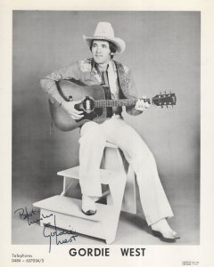 Gordie West Country & Western Singer 10x8 Hand Signed Photo