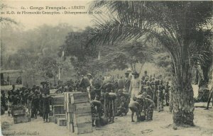 French Congo Leketi community life - Debarquement des Colis 