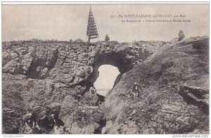 De SAINT-NAZAIRE au CROISIC par Mer Le Rocher, Pierre Peecee, a Maree-basse, ...