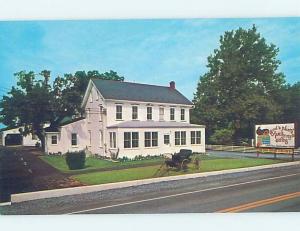 Pre-1980 RESTAURANT SCENE Smoketown In East Lampeter - Near Lancaster PA B7818