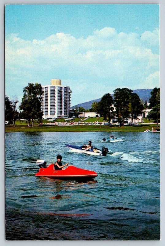 Motorboats, Nevele Country Club, Ellenville Catskills NY, Vintage Postcard #1