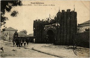 CPA Militaire Toul - 14 Juillet á Toul (90392)