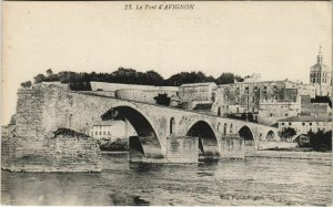 CPA AVIGNON Le Pont d'Avignon (1111332)