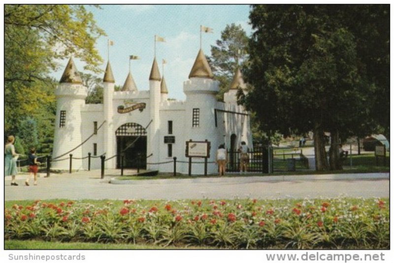 Canada The Entrance Castle Stroybook Gardens London Ontario